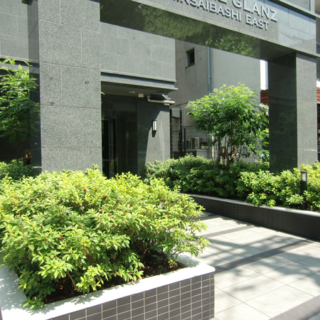 ASweekly心斎橋-1　外玄関