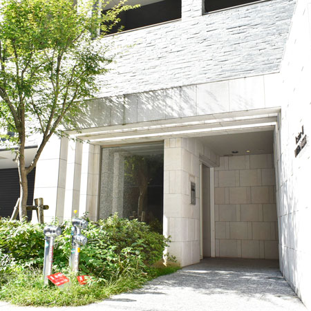 梅田MINAMI(1401006)　外玄関